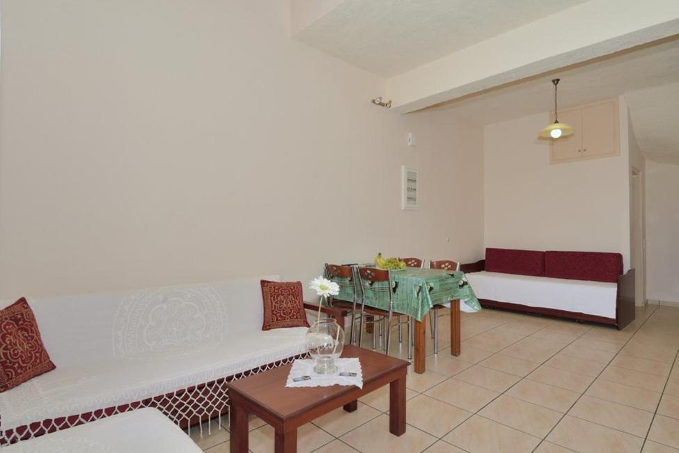 Markos Apartments 1 Ступа Екстер'єр фото